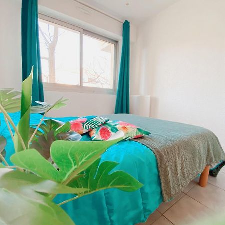 Appartement Superbe T2 au calme avec balcon sur la marina - 10 à Canet-en-Roussillon Extérieur photo